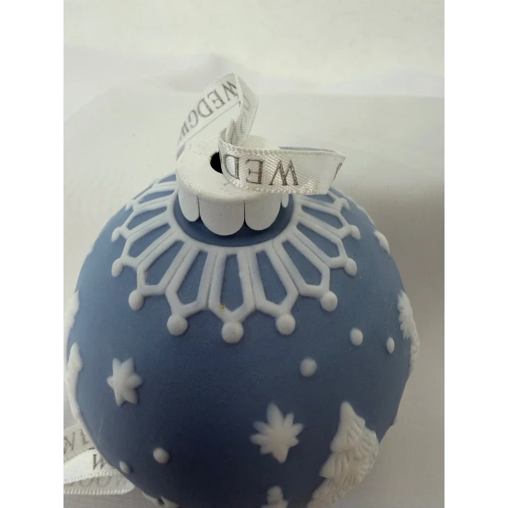 Wedgwood Jasperware Blue White Winter Scene Christmas Ball Ornament Bauble